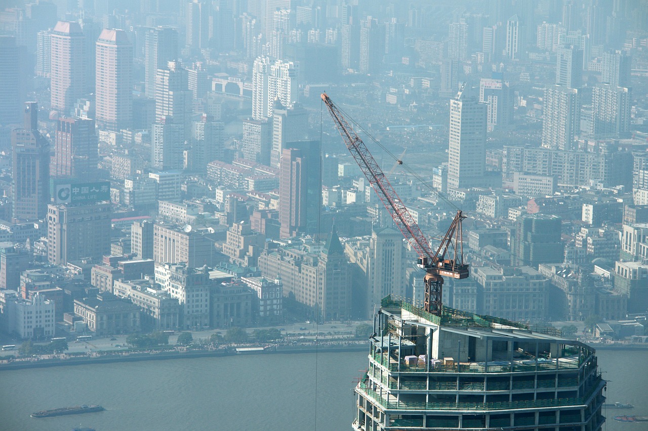 恒大银湖城价格暴跌，市场分析与影响探讨